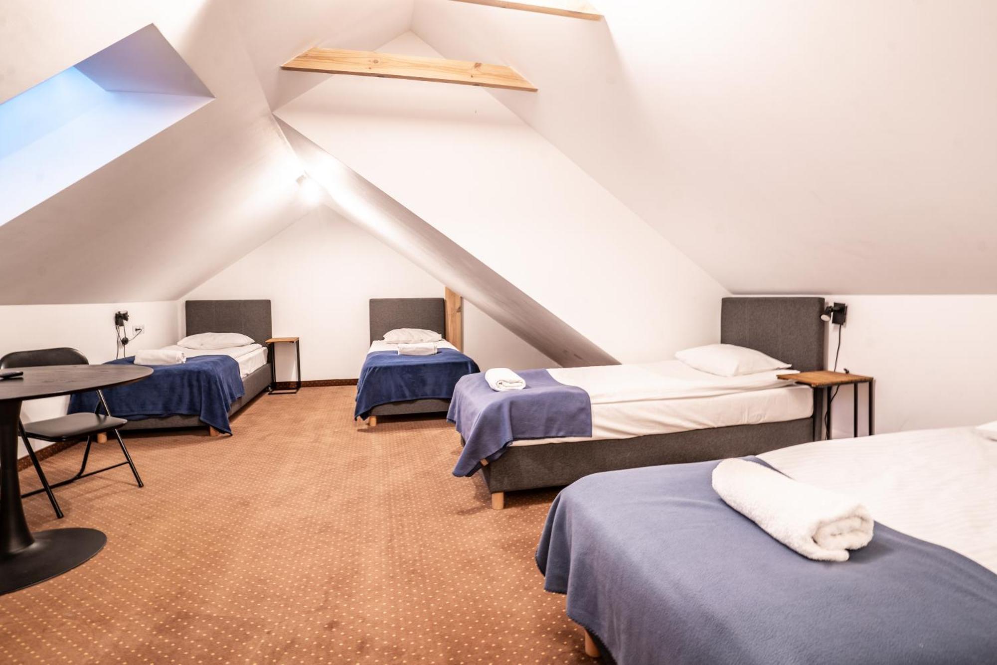 Pirat Hotel & Spa-Hotel Z Basenem Ольштин Екстер'єр фото