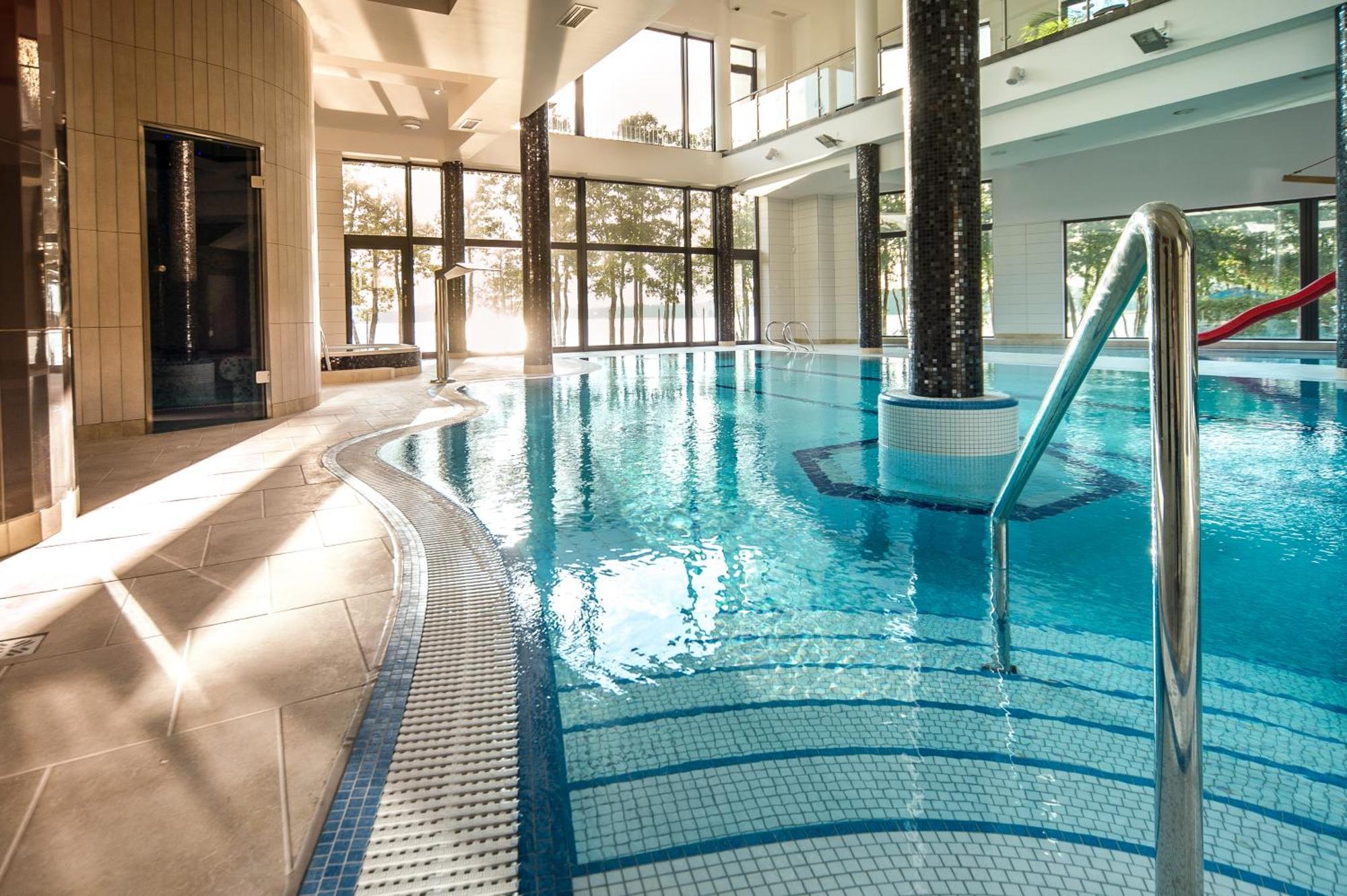 Pirat Hotel & Spa-Hotel Z Basenem Ольштин Екстер'єр фото